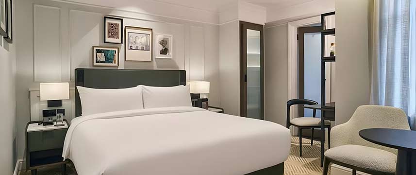 Radisson Blu Hotel London Bloomsbury - Standard Queen