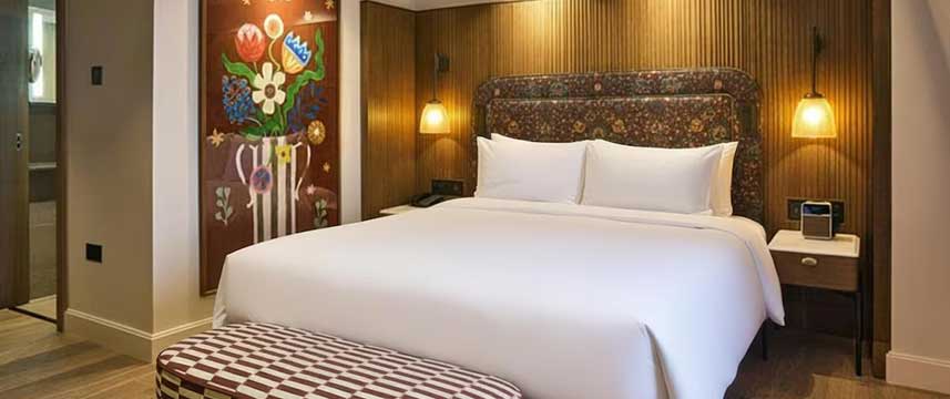 Radisson Blu London Mercer Street Deluxe King