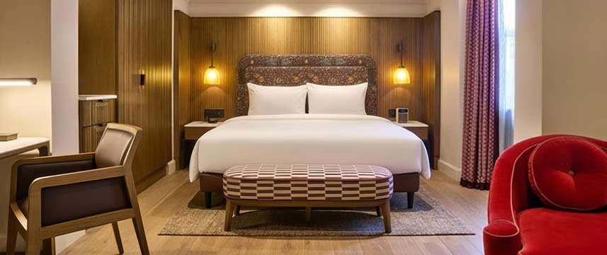 Radisson Blu London Mercer Street Junior Suite
