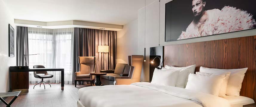 Radisson Collection Grand Place Brussels Junior Suite