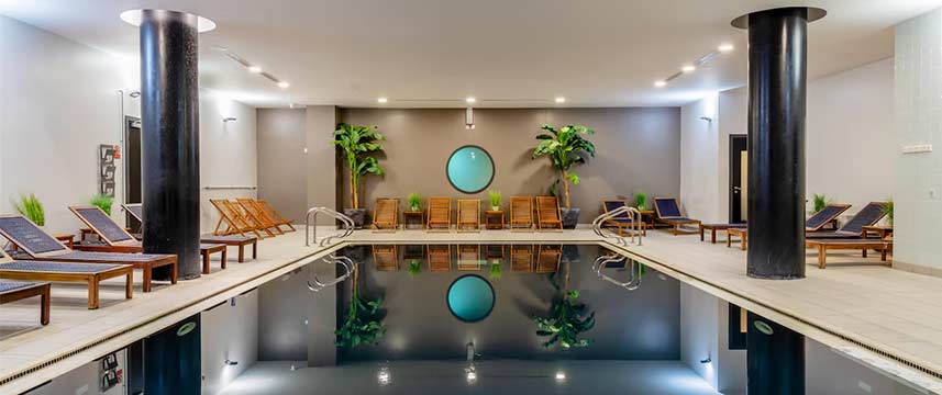 Radisson Manchester City Centre Spa Pool