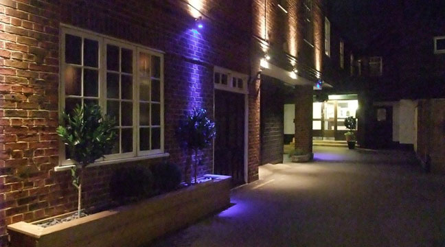 Ramada Crawley Gatwick - Exterior Night