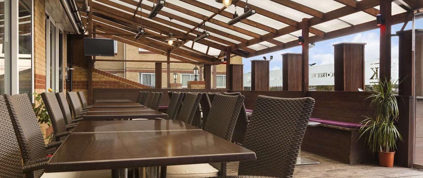 Ramada London Finchley - The Deck Restaurant