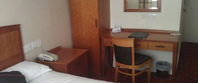 Red Lion Hotel - Single