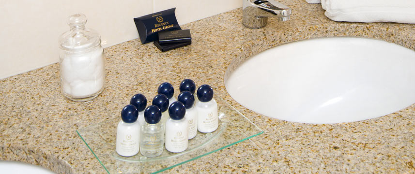 Regency Dublin - Bathroom