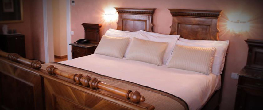 Roma Hotel - Double Antique Suite
