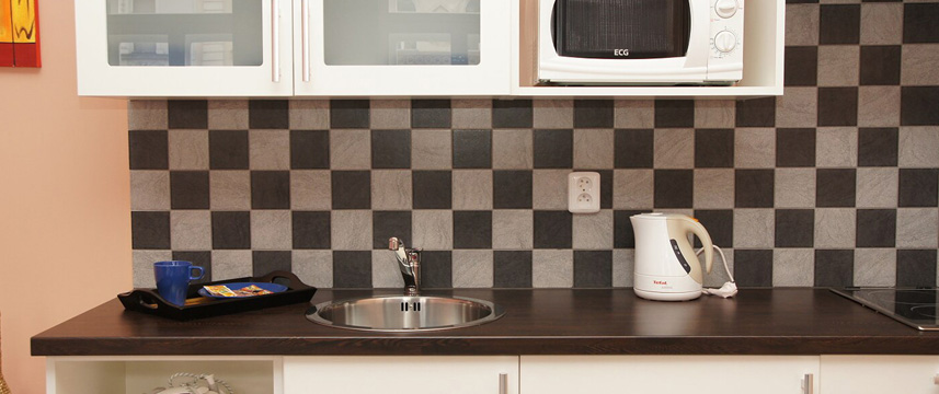 Royal Court Apartments - Prague - Family Apartment Kitchen