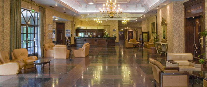 Royal Court Hotel Coventry Reception
