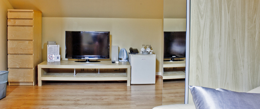 Royal Court Hotel Prague - Superior Room Features