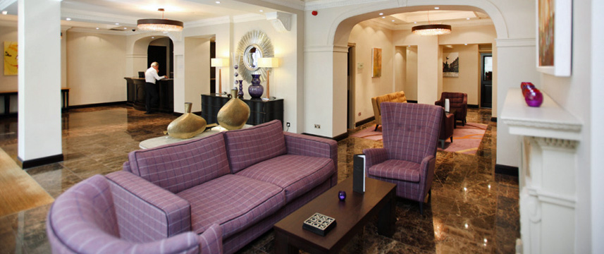 Rydges Kensington Lobby