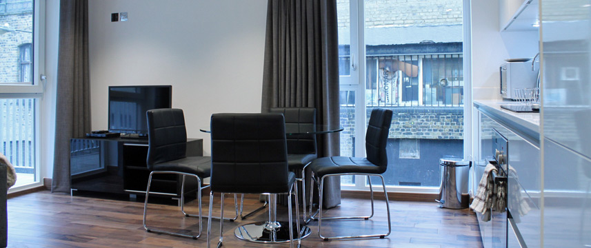 Shoreditch Square Apartments - Dining Area