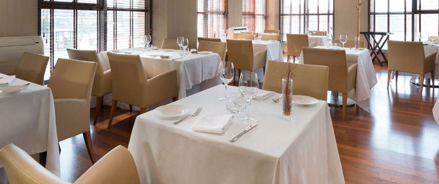 Silken Puerta Castilla - Restaurant Area