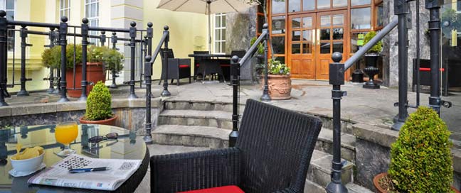 Sligo Southern Hotel Patio