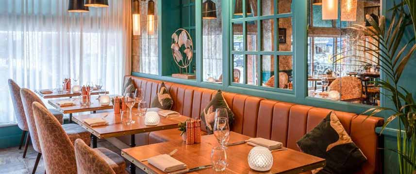 Sloane Place - Restaurant Tables