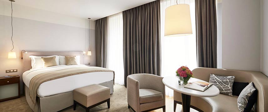 Sofitel Arc de Triomphe Premium Junior Suite