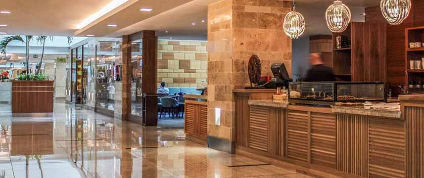 Sofitel Heathrow Airport - Tea 5 Cafe