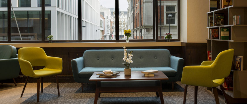 St Giles London - Classic Hotel Lobby Seating