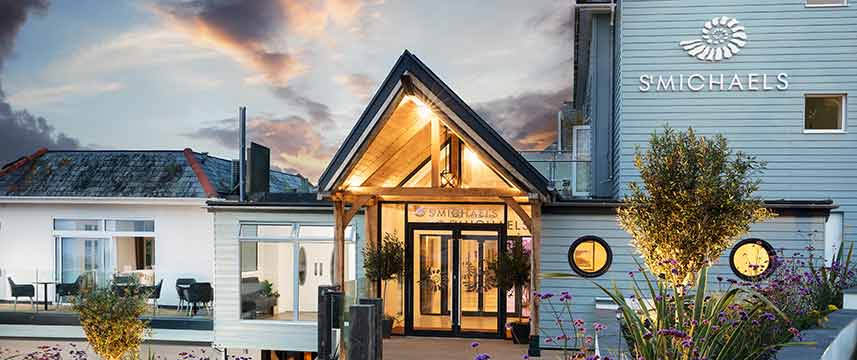 St Michaels Resort - Entrance