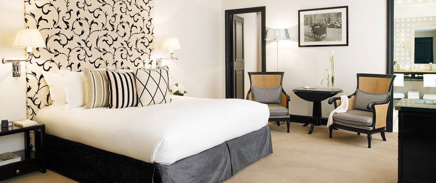 Starhotels Castille Paris - Junior Suite Bedroom
