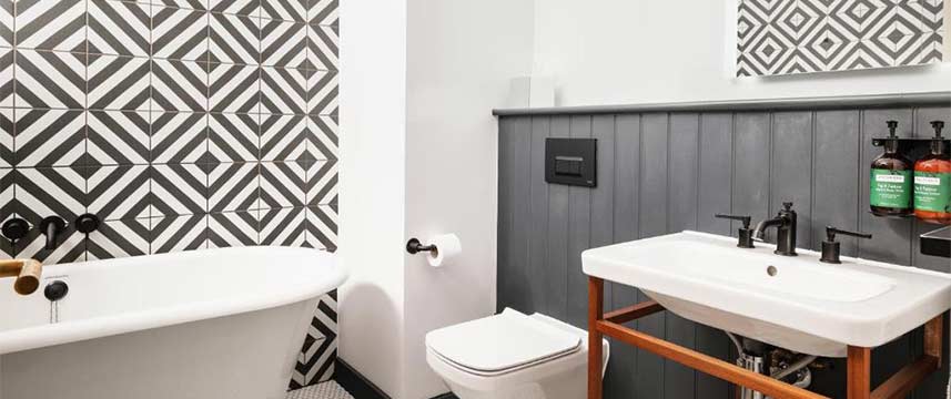 Staybridge Suites Brighton - Bathroom