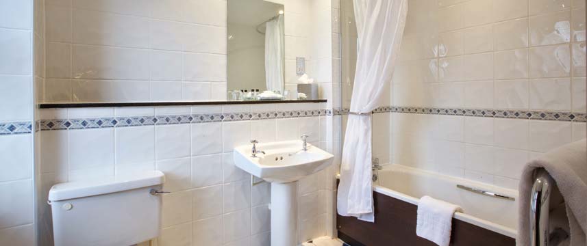 Stourport Manor Hotel Classic Bathroom