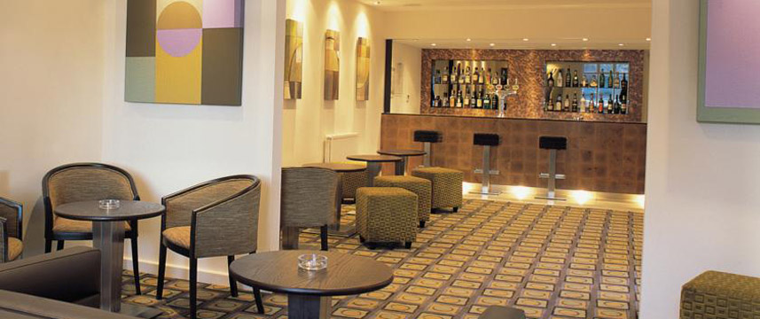 Stuart Hotel - Bar Area