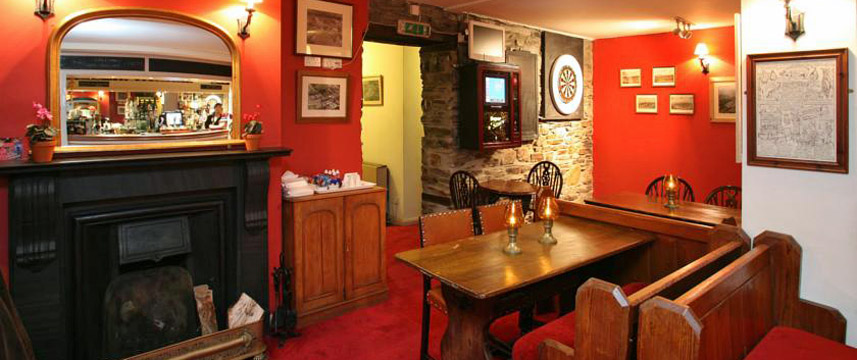 The Arundell Arms - Bar Area