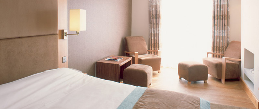 The Big Blue Hotel at Pleasure Beach - Resort Bedroom