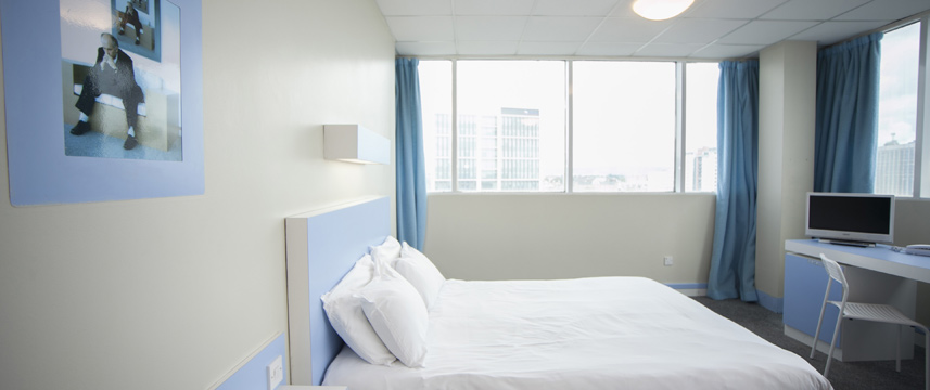 The Big Sleep Hotel Cardiff - Standard Double