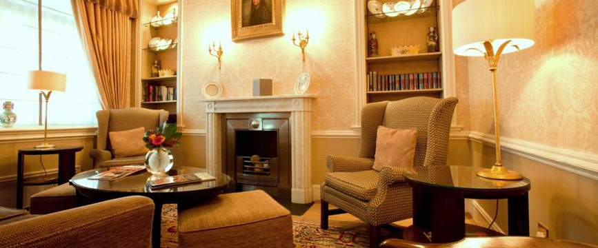 The Chester Grosvenor And Spa - Room Fireplace