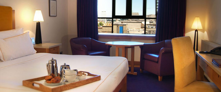 The Clarence - King Room