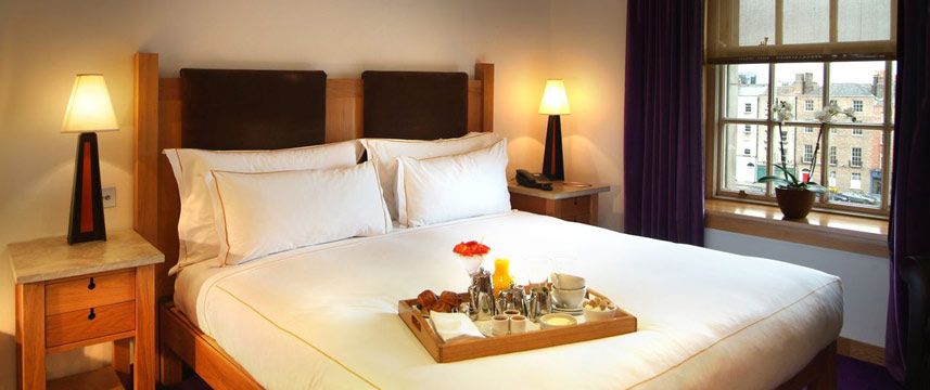 The Clarence - View Room