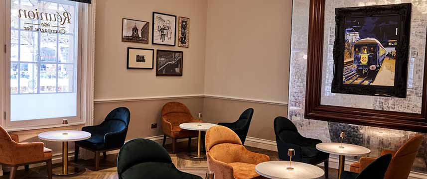 The Clermont London Victoria - Champagne Bar