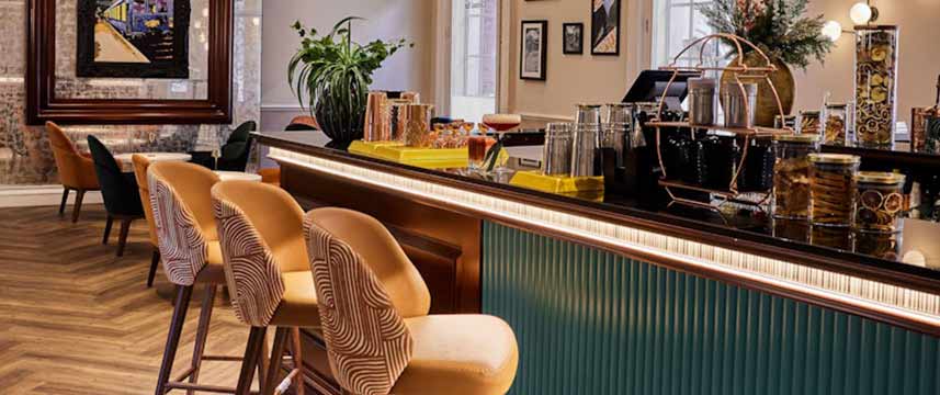 The Clermont London Victoria - Reunion Bar