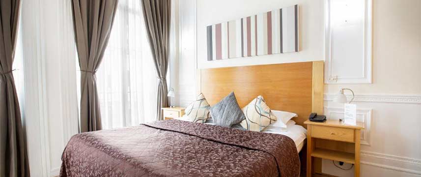 The Cleveland - Family Studio