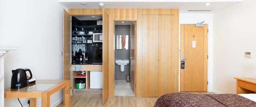 The Cleveland - Studio Executive