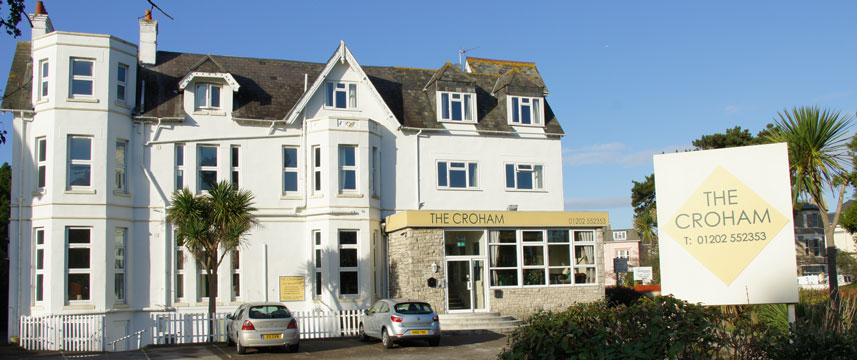 The Croham Hotel - Exterior Total