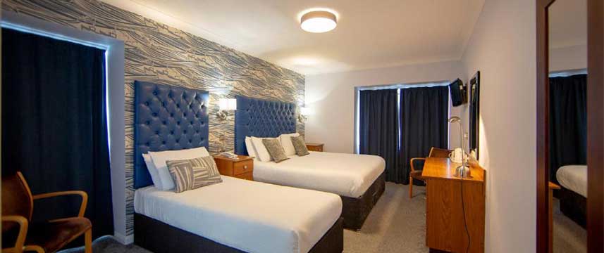 The Cumberland Hotel - Triple Room