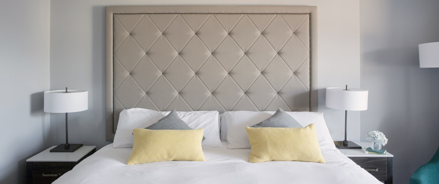 The Davenport - Classic King Bed