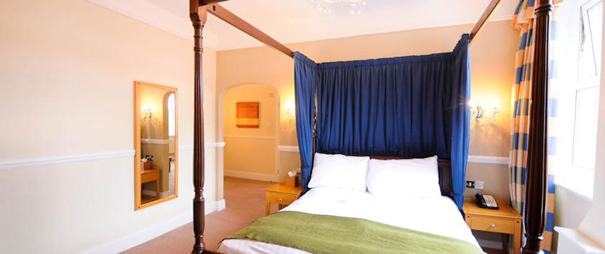 The Durley Dean Hotel - Poster Bed