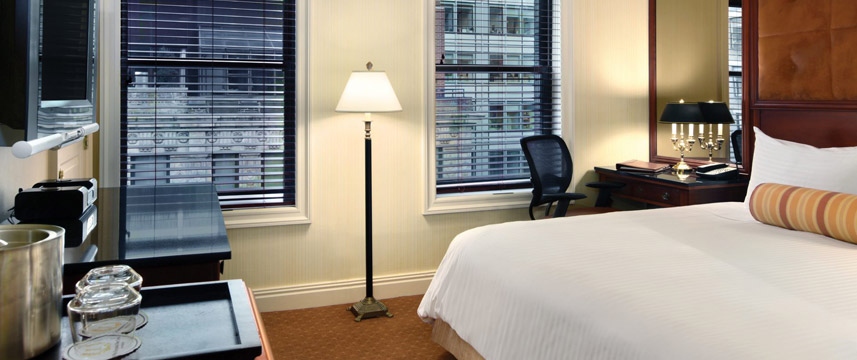 The Iroquois - Double Bedroom