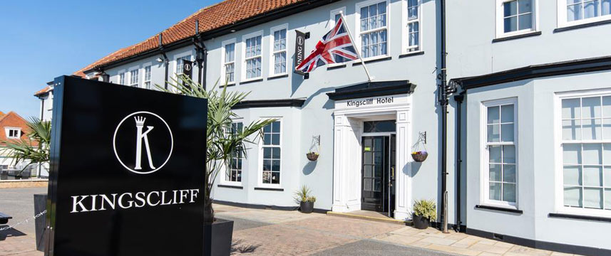 The Kingscliff Hotel - Entrance