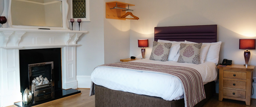 The Lawn Gatwick Guest House - Superior Room