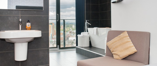 The Light Aparthotel - Bathroom