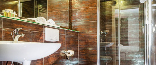 The Light Aparthotel - Duplex Bathroom