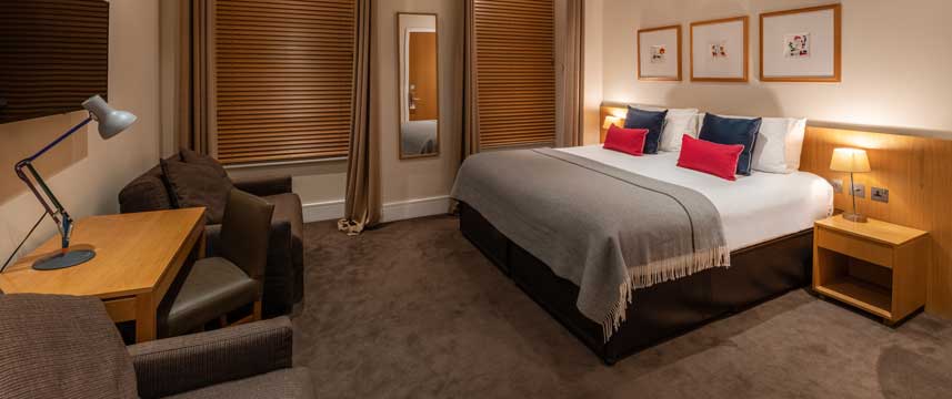 The Nadler Kensington - Deluxe Room