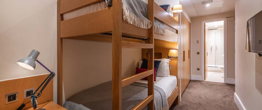 The Nadler Kensington - Luxury Bunk Room