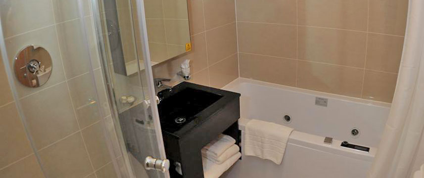 The Old Mill Hotel - Bath Room