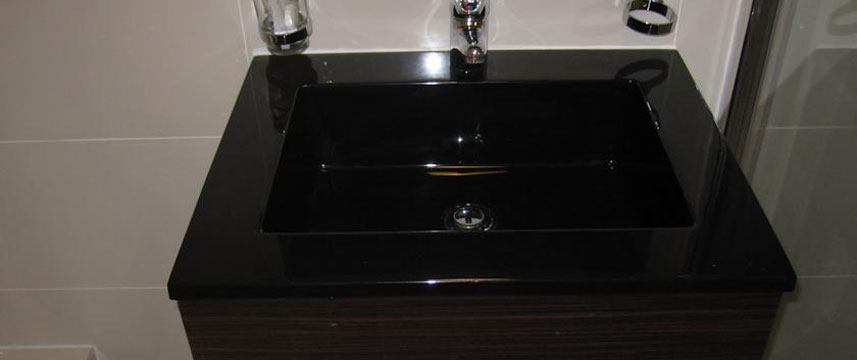 The Old Mill Hotel - Bathroom