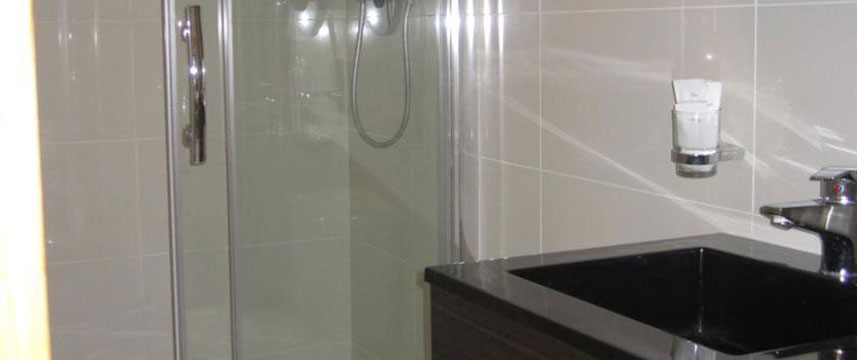 The Old Mill Hotel - Shower